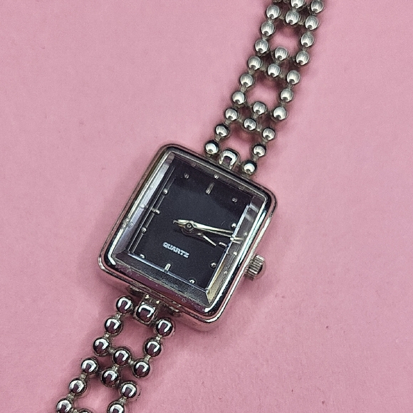 Accessories - Silver Square Face Watch